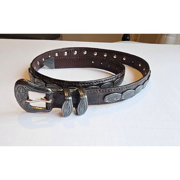 Crocodile Belt, Genuine Véritable Crocodile Leather 30 In, Silver Conchos/Buckle main image 8